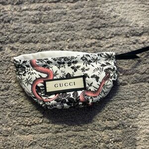 gucci coin sack